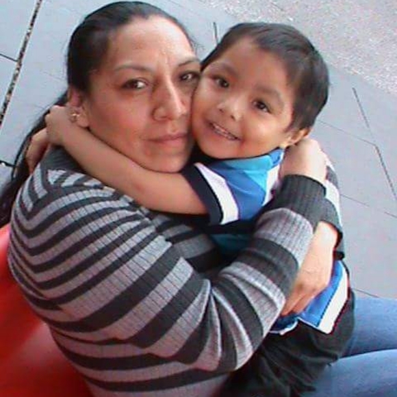 Meet your Posher, Ana - Picture 2 of 2